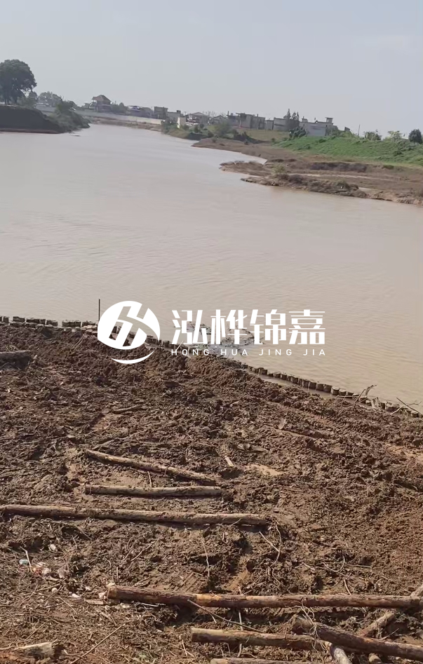 打松木樁施工用什么機械最好-松木樁施工技術要求?